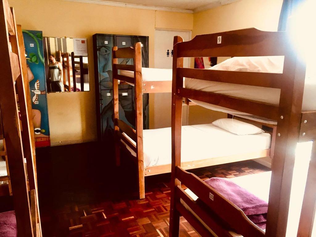 Casa Yoses Hostel Сан-Хосе Экстерьер фото