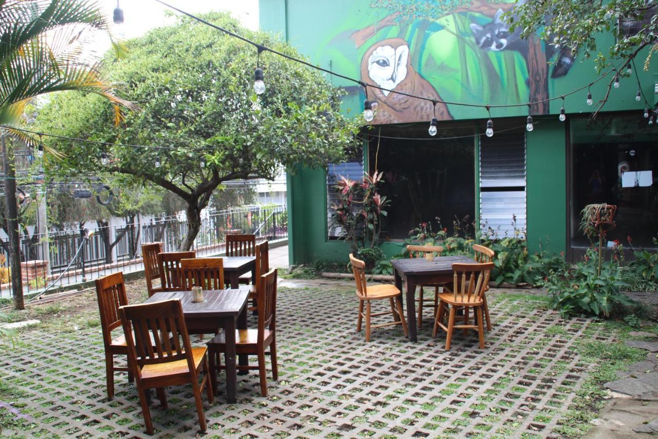 Casa Yoses Hostel Сан-Хосе Экстерьер фото